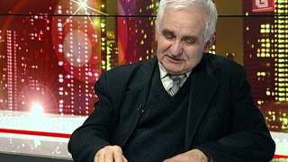 Антенны мобильной связи на крышах наших домов. 1.04.2013. 19:15 - Гаряча тема