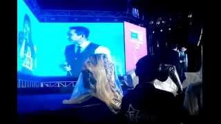Hứa Vĩ Văn và HariWon trò chuyện trong đêm sinh nhật 21 Sơn Tùng MTP fancam Hồ Hậu