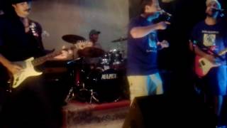 PEREGRINOS Y LA VOZ ANCESTRAL MAXIMUS BAR VIVO FINAL CANTANDO POR VOS Y ACORDES 23/12/2016