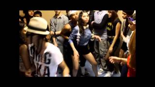 VIVO DANCING TO DJ NANITA MIX