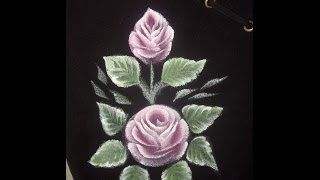 Come dipingere sulla stoffa nera. Dipingere rosa