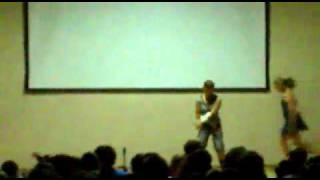 batle between hip-hop and balet