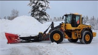Ice Ripping with Volvo L90F and Siljum Mekan Ice Ripping Blade
