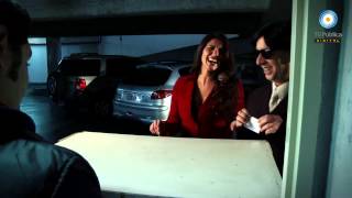 LA CONCHA DE LA LORA HUBIERA VENIDO EN TAXI (Peter Capusotto y sus videos)