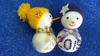DIY/МК Два в одном.  Как без спиц сделать шапочку из пряжи для снеговичка