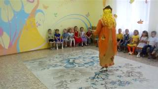 Хороводная игра "Картошка и жучки" (автор Л.В.Горьковец) на осеннем утреннике в старшей группе