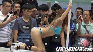 [2016 Taiwan Adult Show] Show Girl泡泡浴表演8 比基尼 & Taiwan Adult Expo 2016