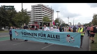 LIVE: Demonstrators rally in Berlin against income inequality and for affordable housing