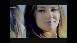 Anni & Jasmin - Smile