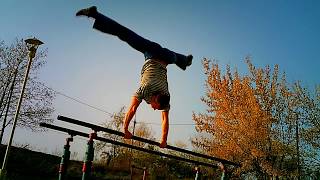 Баланс на руках. Виктор Гладченко  (Handstand balance)