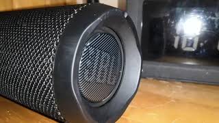 BASS BOOSTED TEST JBL FLIP4 !