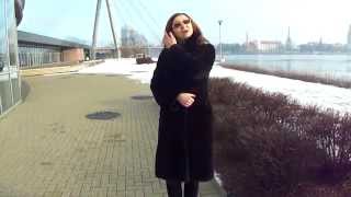 Двухстороннее пальто из бобра,бренда Manetti.Есть в Риге,размер m,длина 100 см,