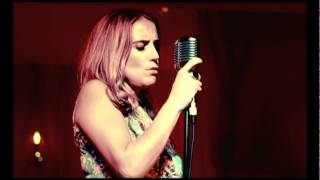 Now I Wonder - Lynne Jackaman