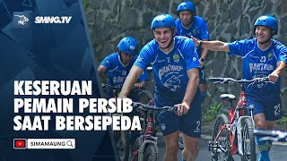 KESERUAN PEMAIN PERSIB SAAT BERSEPEDA