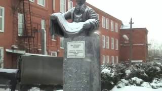 В 1860 г. основан Рахмановский шелковый завод. Обалдеть.