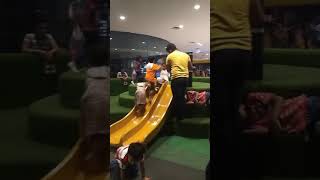 5 little monkey jumping on the bed by eribeto kids