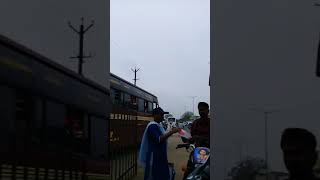 Tamil women Mottai pongal