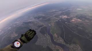 Военнослужащие ВДВ совершили десантирование с кислородным оборудованием с высоты 6 тыс. метров