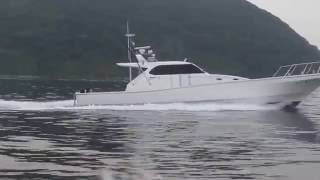 船ネットより　 爆走！浦田造船ＵＲ５７を試乗しました