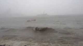 Monsoon Water Splash Haji Ali Dargah, Mumbai