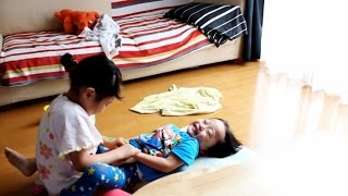 オムツ交換、する側とされる側Rino＆Yuuma