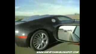 Il essaye de faire un run avec une Bugatti VEYRON