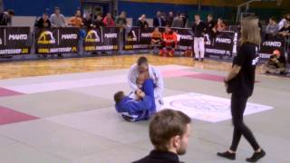 Tomasz Mączka vs Marek Wrzaszcz, Poland National Pro Jiu-jitsu Championship 2014