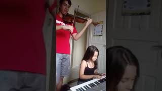 Entao é natal= Tocando no Violino