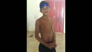 បេះដូងអ្នកប្រដាល់-Besdong nek prodal