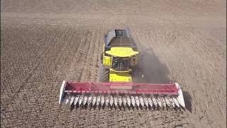 Комбайн New Holland CX8.80 c жаткой Maizco на Дне поля 15.09.2017 (Николаев)
