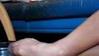 nylon feet rubbing