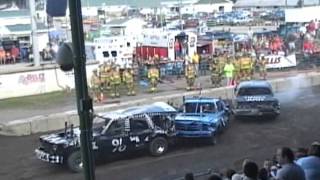 FRANKLIN COUNTY FAIR MALONE NY DEMO DERBY 2013 HEAT #2