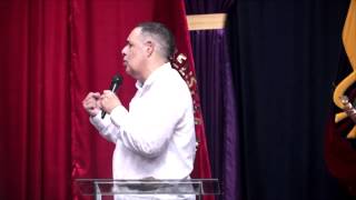 Papo Rivera cuenta Testimonio en Iglesia Peniel