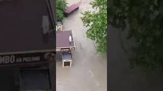 2 minutes ago! A terrible flood hit Russia! natural disasters caught on camera. Mother Nature Angry
