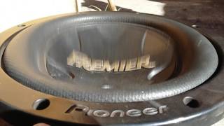 testeando (Pioneer ts-w3004spl 1000w rms - 3000 watts. )