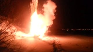 ПОТРЯСАЮЩИЙ САЛЮТ(БОМБЫ ШАРЫ) ИЗ ТУБУСОВ!!!
