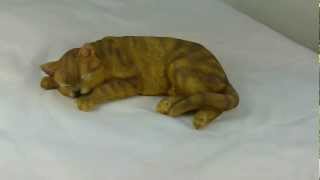Спящий рыжий кот. Садовые фигуры от "Эльф", Украина