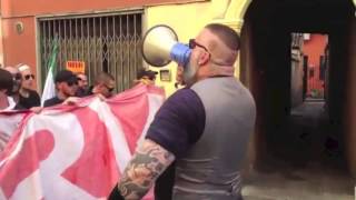 Via Roma nun fa la stupida... i tifosi del PIACENZA sfilano per soliderietà ai concittadini
