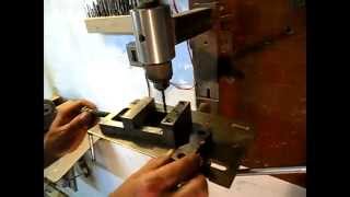 Самодельный сверлильный станок. Homemade drill press.
