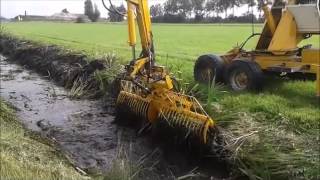Ditch cleaning | Sloot schoonmaken | Melkveebedrijf Bouwman | Staphorst