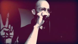 КАПСЛОК / МЕРИЛИН МОНРО И СОЛДАТЫ LIVE! / official live video
