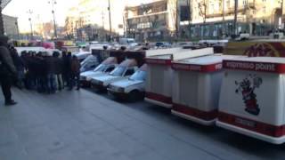 Під КМДА мітингують власники автокав'ярень, 27.11.2015
