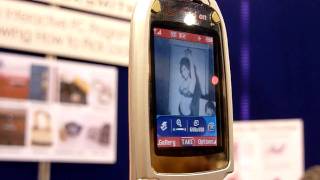 Cell Phone Gets X-Ray Vision With IR Lense Addon