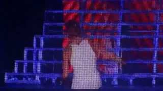 Justin Bieber BEAUTY AND A BEAT live @ Stadthalle Vienna [Full HD]