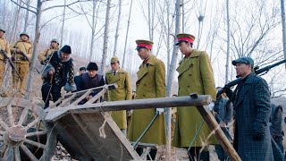 日軍發現共軍蹤跡，剛打算進行追擊，卻直接踩上了共軍提前埋好的地雷！ 抗日