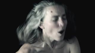 VOID - A Dance & Visual Arts Performance in five acts, by Leonie Wahl & Robert Fleischanderl