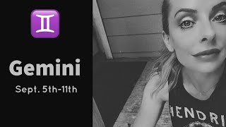 GEMINI LOVE:  SEPT. 5TH-11TH  "YOU TWO ARE IGNORING EACH OTHER."