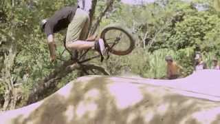 En el Jazmin con los Bro // Tampiko Films
