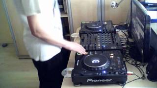 #38 TenMinMix Hands Up by DJ Affrox
