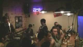 ブラックサンドビーチ　ザ・ベンチュラハイウェイズ